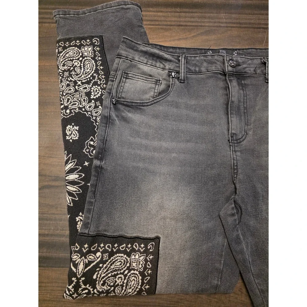 Rebel Vengeance Mens Faded Black Paisley Bandana Patchwork Skull Denim Jeans 34